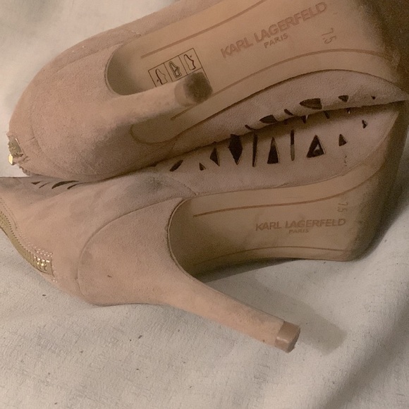 🔥1/2 of Summer Sale!🔥 Karl Lagerfeld Paris Berri Suede Open Toe Booties - Picture 8 of 9